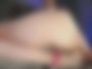 Live cam show with BeautyCutie - BBW on Camsoda