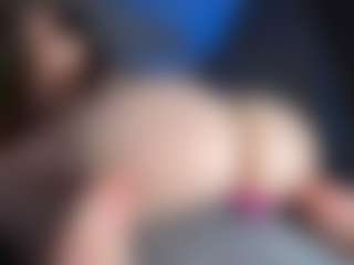 Live cam show with BeautyCutie - Shaved Pussy on hotwifechat.live