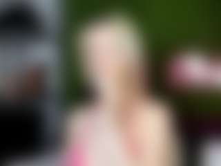 miabeex's Live Sex Cam Show