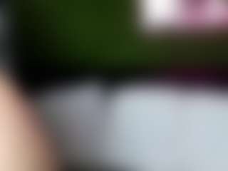 miabeex's Live Sex Cam Show