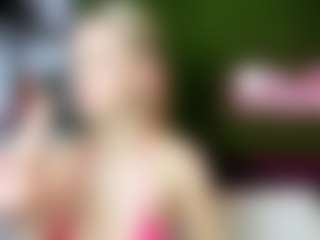 Live cam show with miabeex - Dildo Or Vibrator on StripNow