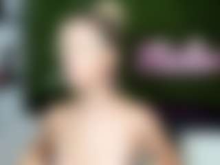 miabeex's Live Sex Cam Show