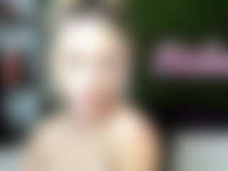 miabeex's Live Sex Cam Show