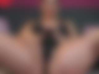 Live cam show with CiaraRider - Squirt Blonde Hair on crypto-cams