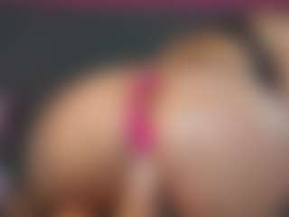 CiaraRider MILF webcam performer live streaming