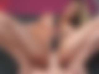 Live cam show with CiaraRider - Amateur Curvy on Streamer API