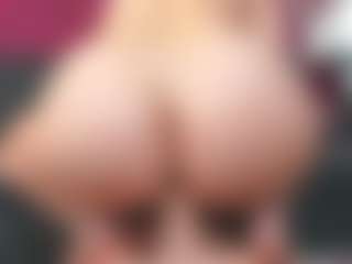CiaraRider's Live Sex Cam Show