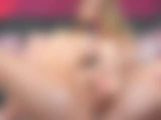 Live cam show with CiaraRider - Strip on Camsoda
