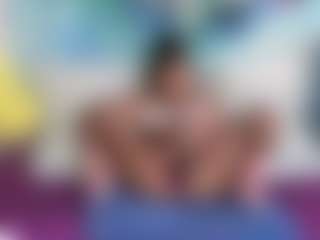 Live cam show with bunnycheekz - Cute on googirlz