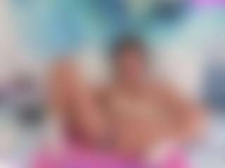 Live cam show with bunnycheekz - Bikini on Livezox