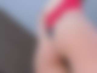 Live cam show with Sweet Sofie - Lovense on Camiplay Live