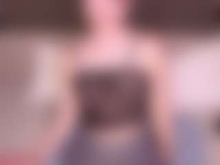 Live cam show with Sweet Sofie - Toys on Mixed Magazine Live