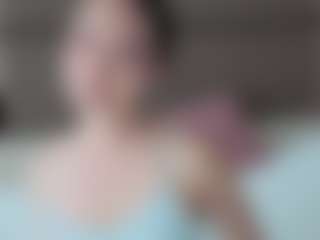 Live cam show with Sweet Sofie - Toes on livesuperchat.net