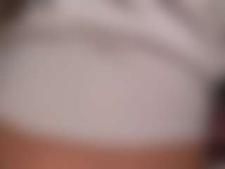 Live cam show with Sweet Sofie - Athletic Spank on TeamSkeetLive