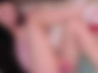 Live cam show with Sweet Sofie - Fingers on Camsoda