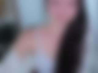 Live cam show with Sweet Sofie - Camel Toe on Milfs Live