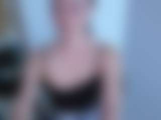 Sweet Sofie's Live Sex Cam Show