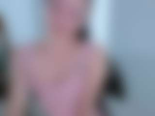 Sweet Sofie's Live Sex Cam Show
