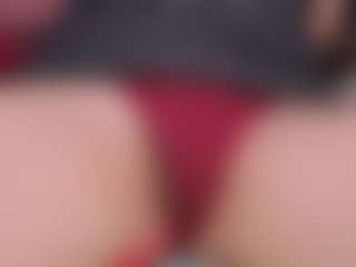 Live cam show with Sweet Sofie - Fingers on Camsoda