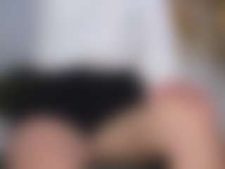 Live cam show with Sweet Sofie - Erotic Dance on Mixed Magazine Live