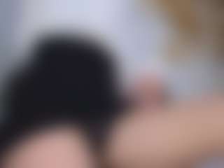Live cam show with Sweet Sofie - Athletic Spank on sexylive.show