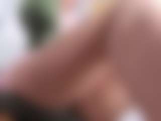 Live cam show with Sweet Sofie - Strip on hrnylive.com