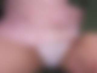 Live cam show with Sweet Sofie - Cum on sexylivex.com