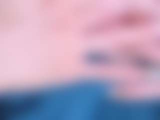 Live cam show with Sweet Sofie - Lovense Small Tits on makecum.org
