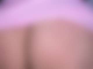 Live cam show with Sweet Sofie - Athletic Blowjob on Camsoda