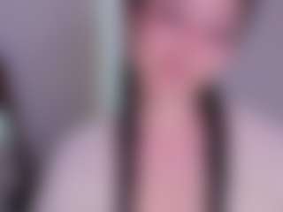 Live cam show with Sweet Sofie - Flashing on sexylive.show