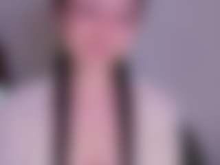Live cam show with Sweet Sofie - New Asian on liverealitysex.com