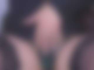 Live cam show with Sweet Sofie - American Petite on StripNow | united states