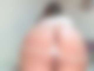 yummy's Live Sex Cam Show