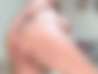 yummy's Live Sex Cam Show