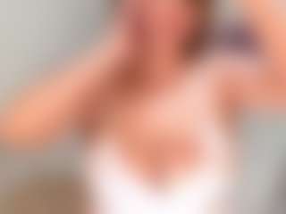 yummy's Live Sex Cam Show