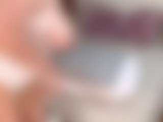yummy's Live Sex Cam Show