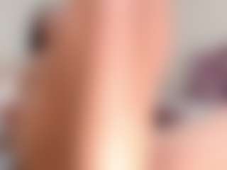yummy's Live Sex Cam Show