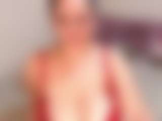 Live cam show with yummy - Fingers on Gym Cam Girls