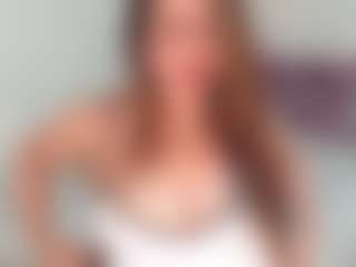 yummy's Live Sex Cam Show