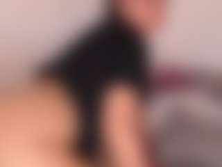 yummy's Live Sex Cam Show