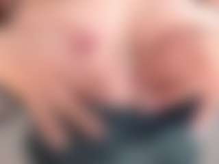 yummy's Live Sex Cam Show
