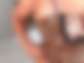 yummy's Live Sex Cam Show