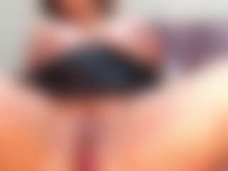 Live cam show with yummy - Anal Latina on Milfs Live