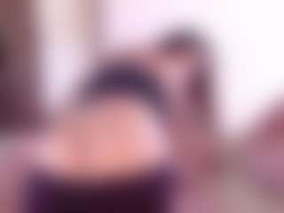 Live cam show with yummy - Bedroom Latina on SquirtSoMuch