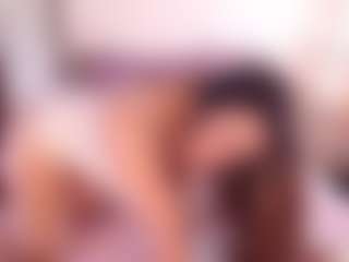 yummy's Live Sex Cam Show