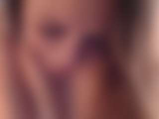 yummy's Live Sex Cam Show