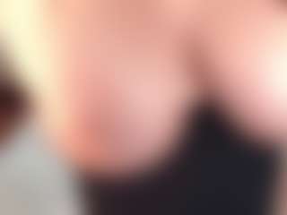 Live cam show with yummy - Cum In Pussy on Camsoda