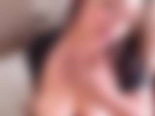 yummy's Live Sex Cam Show
