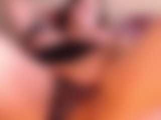 yummy's Live Sex Cam Show