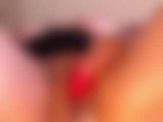 yummy's Live Sex Cam Show
